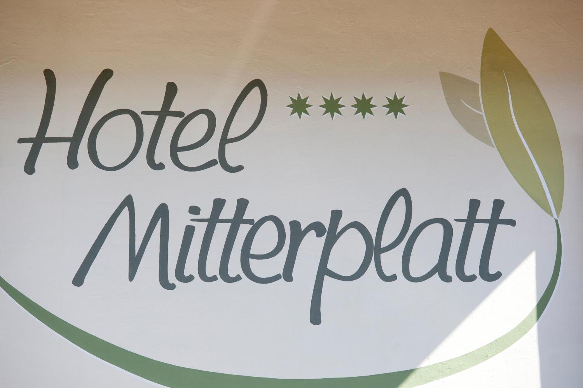 Hotel Mitterplatt Schenna Eksteriør bilde